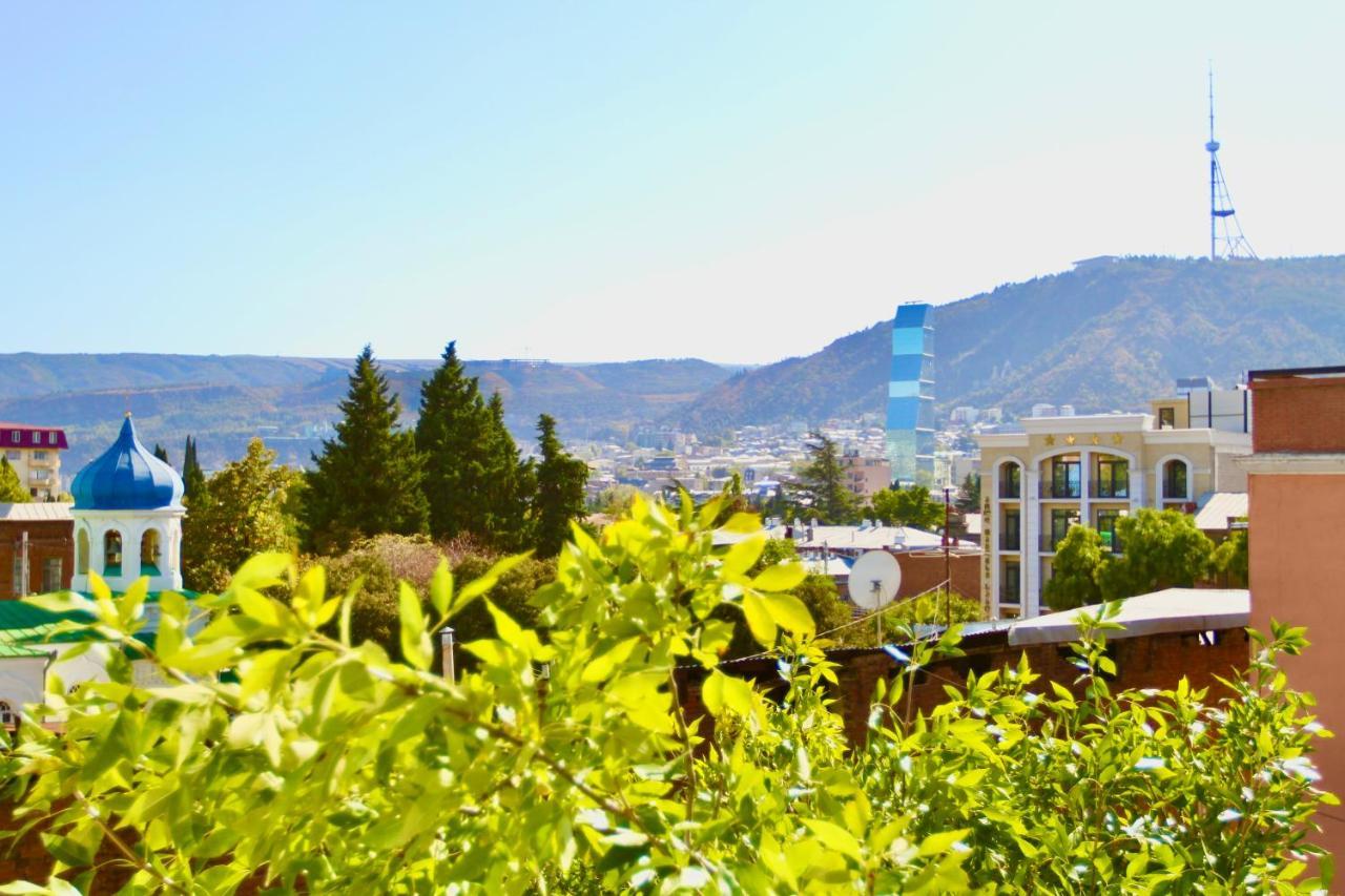 Pigeon Guest House Tiflis Exterior foto