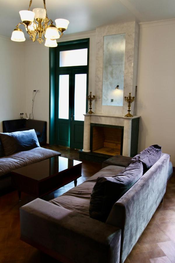 Pigeon Guest House Tiflis Exterior foto