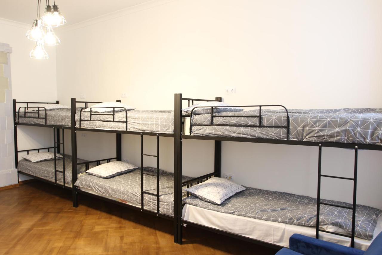 Pigeon Guest House Tiflis Exterior foto