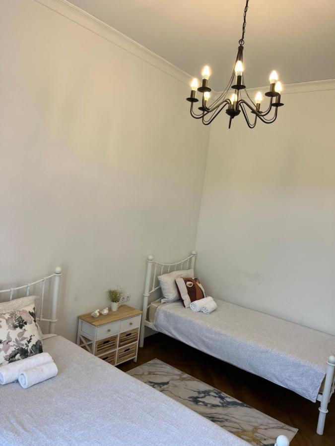 Pigeon Guest House Tiflis Exterior foto